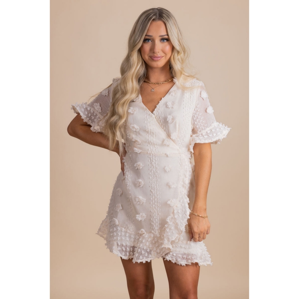 Bella Ella Moving On Textured Mini Dress Size L